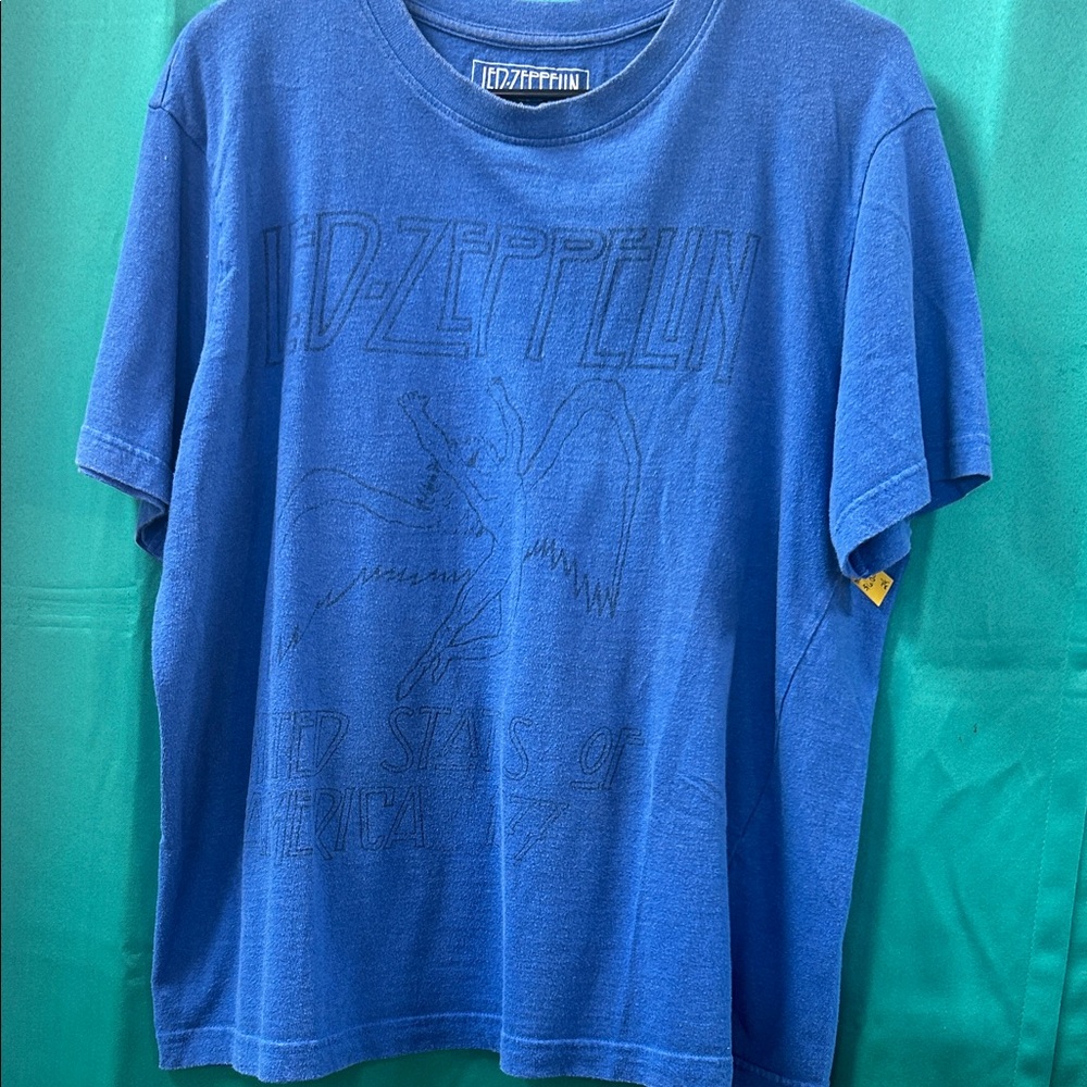 Cotton t-shirt, Led Zeppelin USA 1977 Tour graphic, blue medium